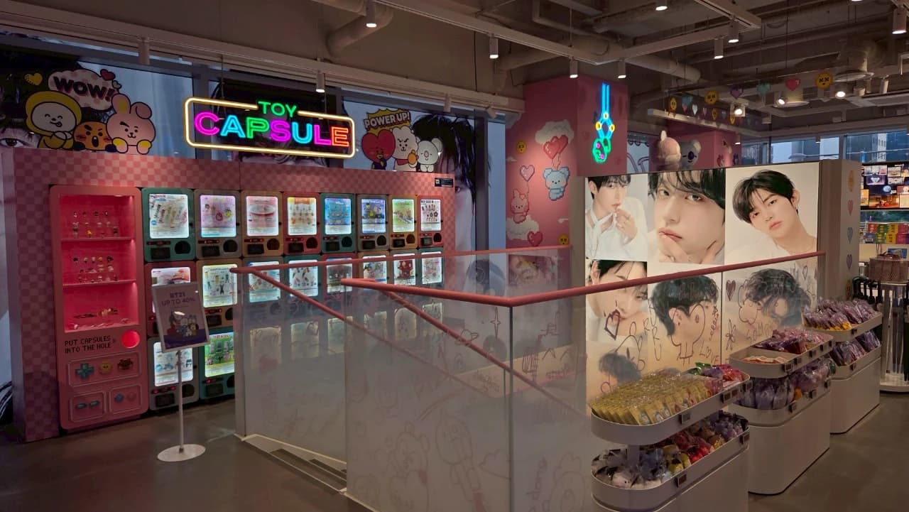 LINE FRIENDS KPOP SQUARE-image