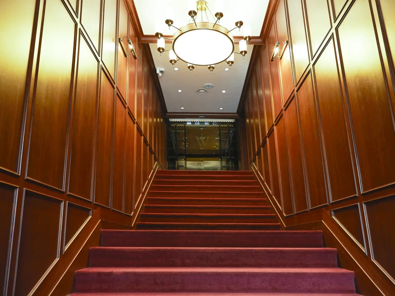 WOLFGANG’S STEAKHOUSE