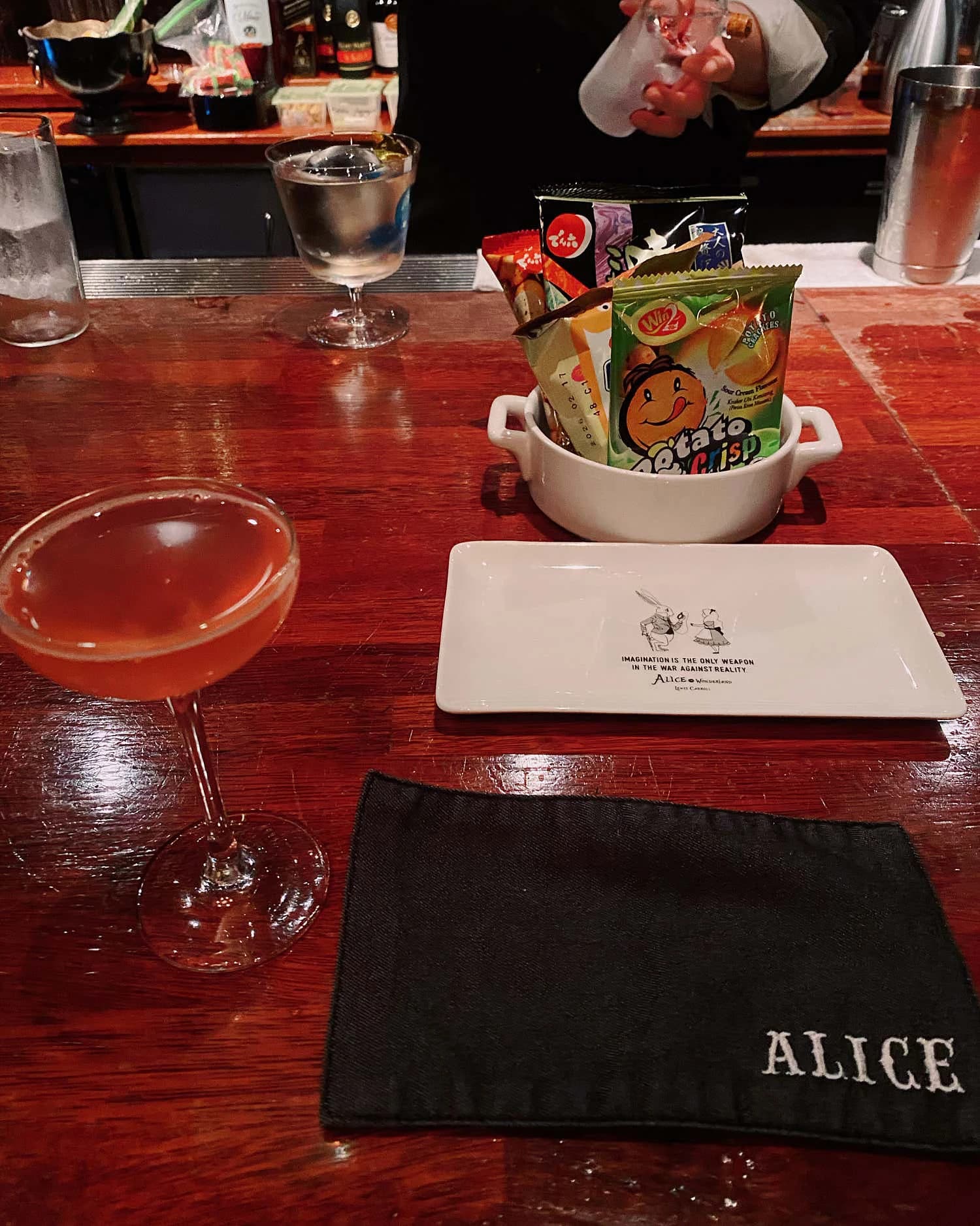 Alice Bar-image